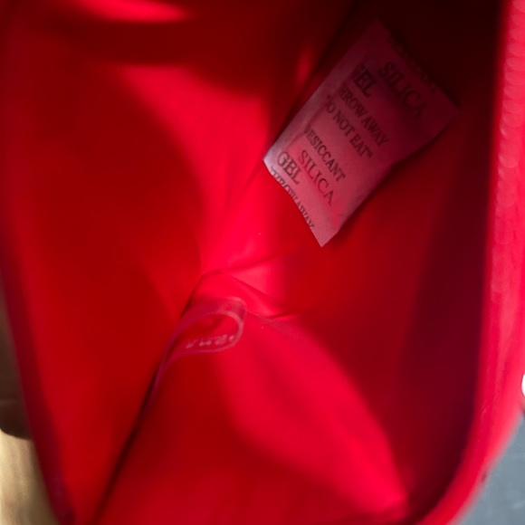 Givenchy parfums small  bag - Picture 4 of 6